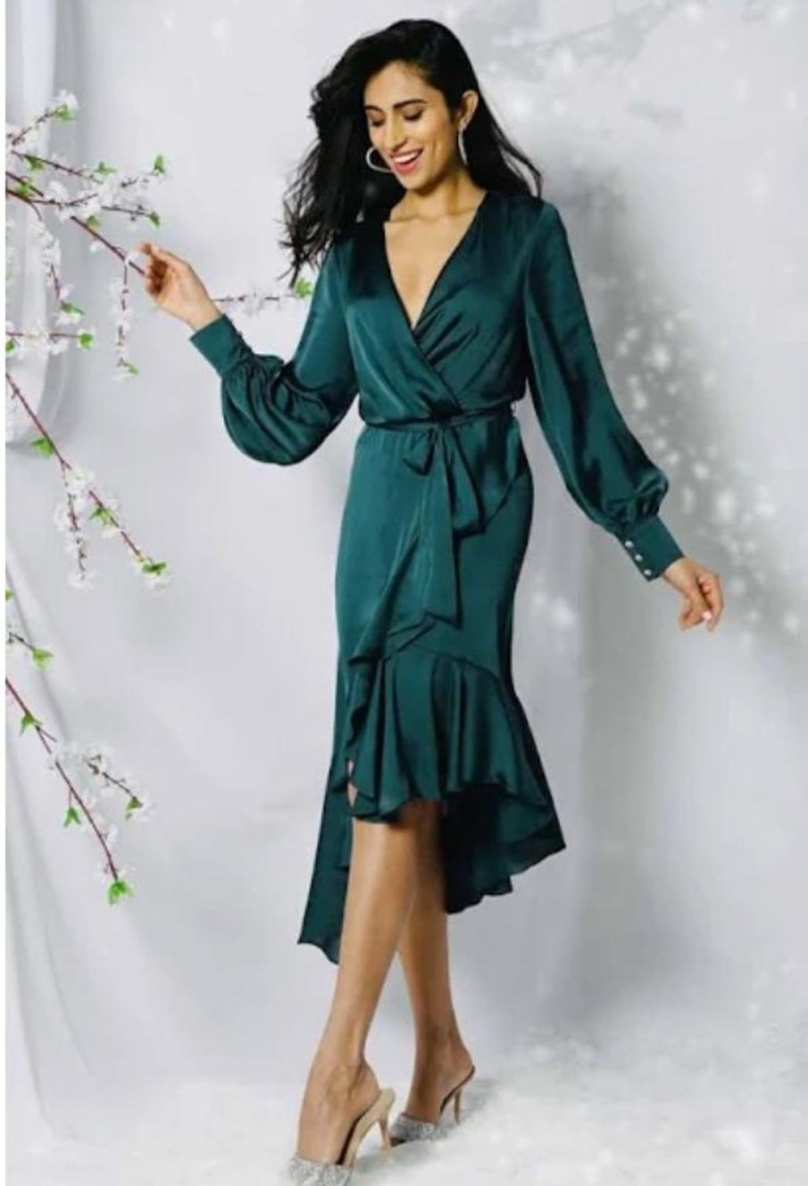 All Clothing Frank Lyman | Elegant Silk Dress | Emerald | Fl120