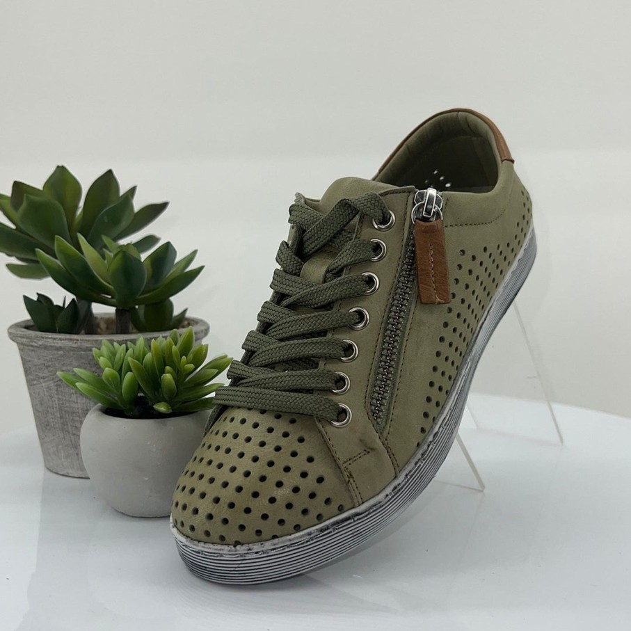 Shoes Rilassare | Trophy Sneaker | Rs20 Khaki