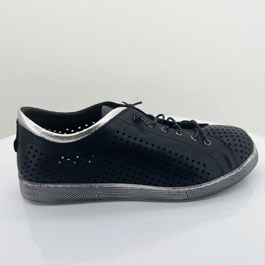 Shoes Rilassare | Tatura Leather Sneaker | Rs19