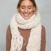 Accessories Holiday | Winter Wonderland Scarf | H19