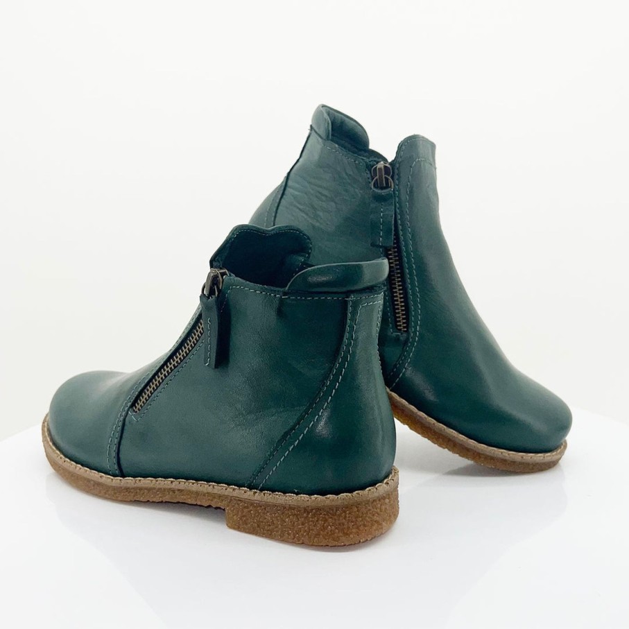 Shoes Rilassare | Tallow Ankle Boot | Rs22