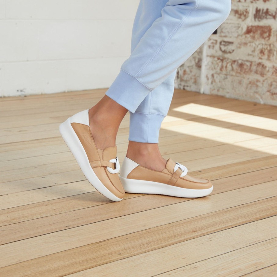 Shoes Alfie & Evie | Mooch Sneaker - Caramel - Ae4